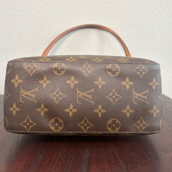 Louis Vuitton Vintage Monogram Looping GM Bucket Bag (FL0015, 2005) - Picture 5 of 11